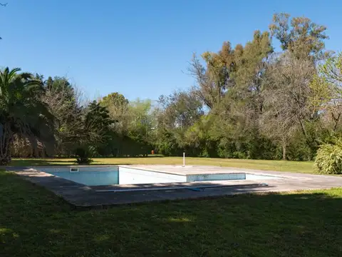Casa en Venta en Exaltación de la Cruz, USD 194.000