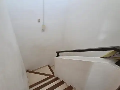 Casa de tres dormitorios en Arguello en ALQUILER