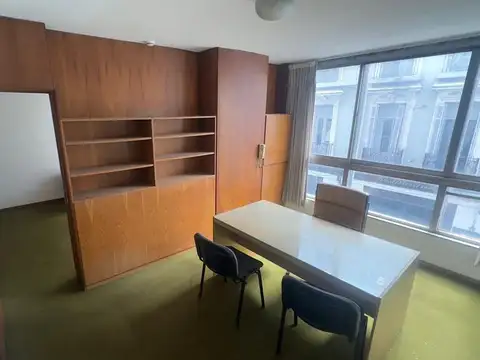 Bartolomé Mitre 1700