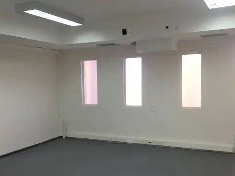 OFICINA EN VENTA TACUARI 100, MONSERRAT