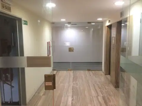 Oficina Monoambiente con 2 baños