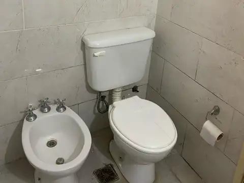 Depto Tipo Casa 2 ambientes con 1 baño