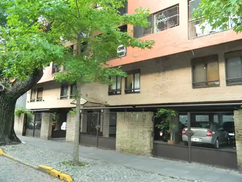 Muy buen Departamento 3 ambientes con cochera - S.Isi.-Vias/Rolon
