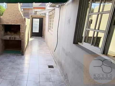 Depto Tipo Casa en Alquiler de 2 ambientes