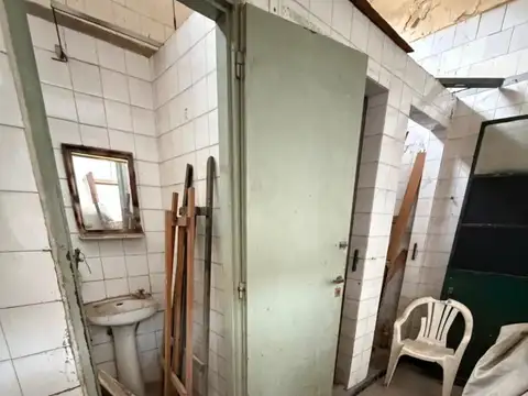 Galpon en Venta 35  mts Fondo