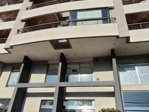 Departamento en venta. Lanus Este