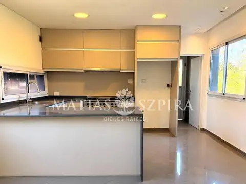Casa 5 ambientes en venta Barrio Privado Astorga