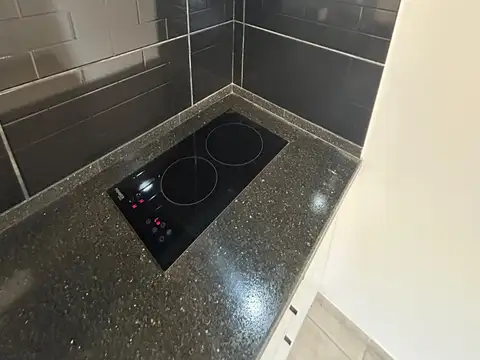 Depto Tipo Casa en Alquiler en Jose Ingenieros, $ 600.000