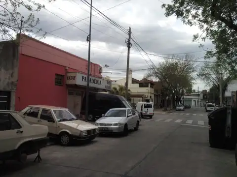 LOTE EN VERSALLES  ZONA RESIDENCIAL