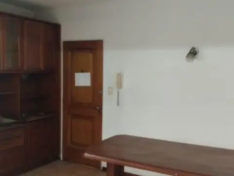 Departamento en Alquiler de 8 ambientes