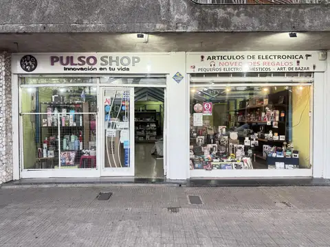 Local amplio Av Mendoza 6400 Belgrano