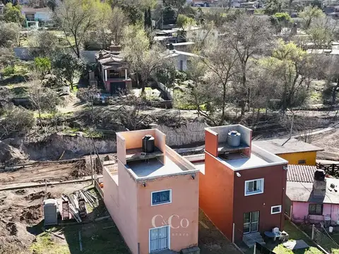 Casa 3 ambientes con 2 baños