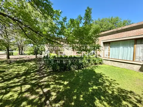 Club De Campo San Francisco Manzanares Pilar