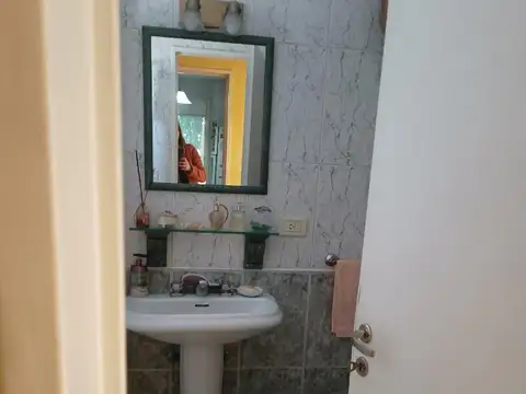 Departamento en Alquiler en Banfield, $ 550.000
