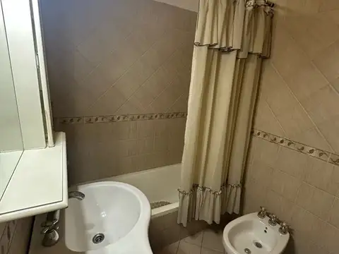 Depto Tipo Casa en Venta 25 años
