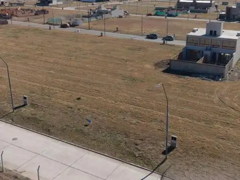 Terreno en Venta en Campos De Manantiales, USD 43.000