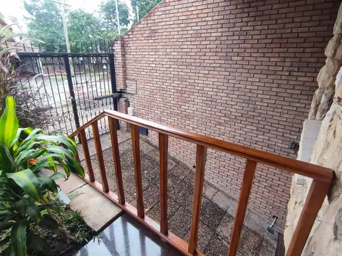 Casa en Venta en Moron, USD 239.900