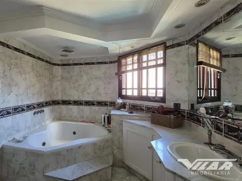 Casa en Venta al Este