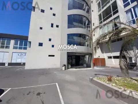 Oficina en Alquiler en Moreno, $ 675.000