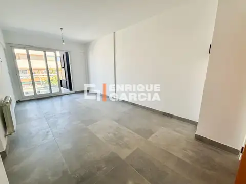 Campana 2900, Piso 8°