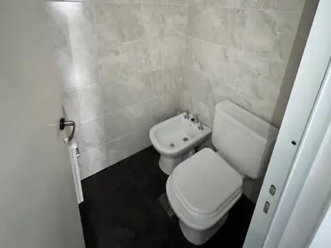 Oficina en Venta en Granadero Baigorria, USD 78.000