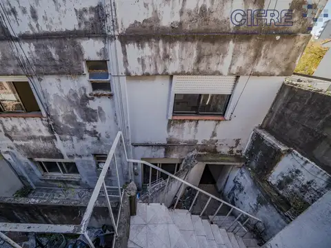Terreno /Edificio en Block tres plantas sobre lote propio Villa Pueyrredon