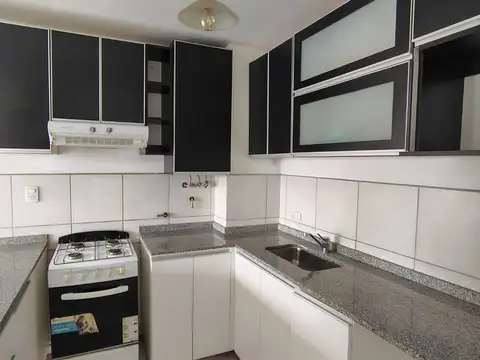 VENTA DEPARTAMENTO DOS DORMITORIOS VALLE CERCANO