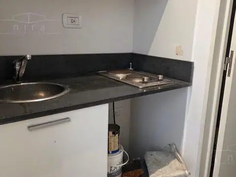 Oficina en Venta al Este