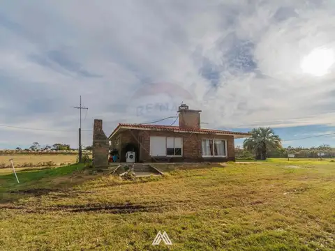 Venta de campo 5,8Ha. con casa en La Montañesa
