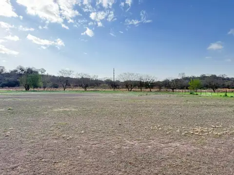 Amplios terrenos en Club de Campo Las Cortaderas sobre ruta 341, Tapia