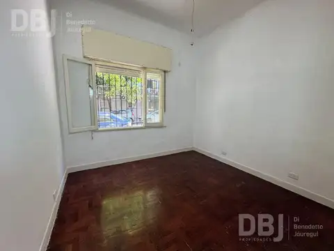 Depto Tipo Casa en Alquiler 40 años