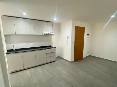 Departamento en alquiler en Barrio Parque San Martin-Apto Profesional/ Vivienda