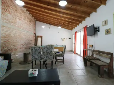Club Universitario Buenos Aires 2400