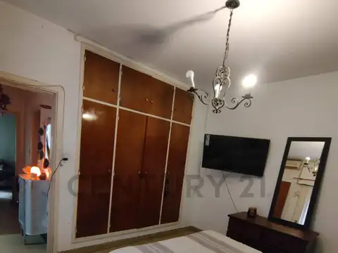 Suipacha 1000, Piso 0