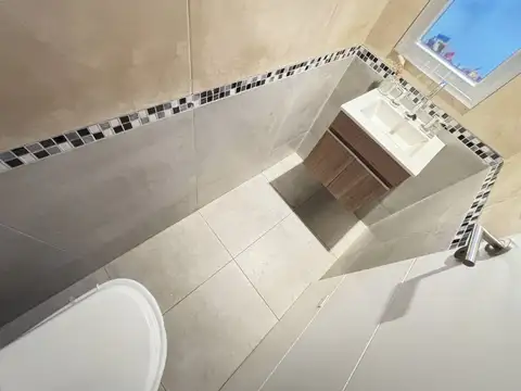 Casa en Venta al Este