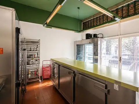 Galpon en Venta en Almagro, USD 290.000