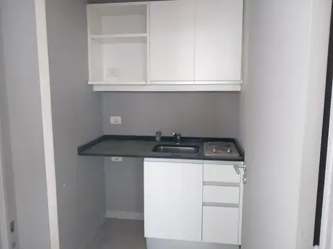 Oficina en Alquiler en Tigre Centro, USD 4.500