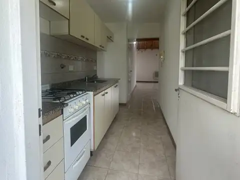 Departamento en Alquiler en San Andres, $ 600.000