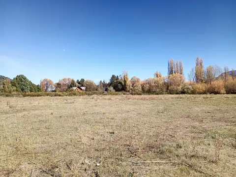 Terreno en Venta 20  mts Fondo