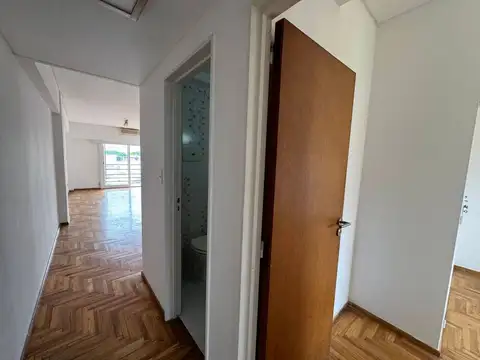 Departamento en Alquiler en Colegiales, $ 790.000