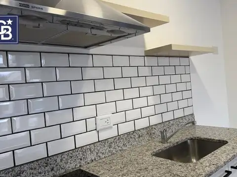 Departamento en Alquiler con 1 cocheras