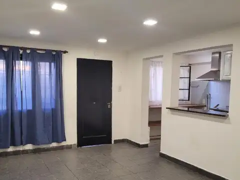 Casa en Alquiler en Zarate, $ 850.000