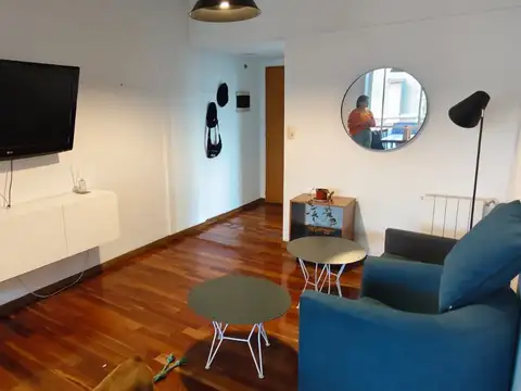 Nahuel Huapi 5400, Piso 2
