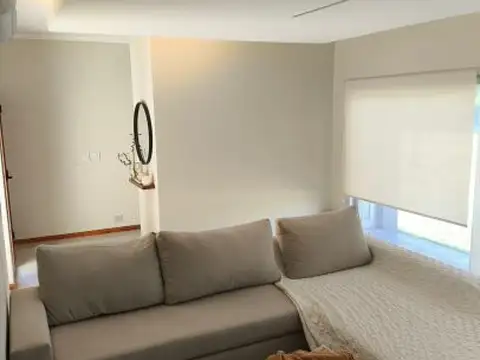 Casa 3 dormitorios - Puerto Roldan