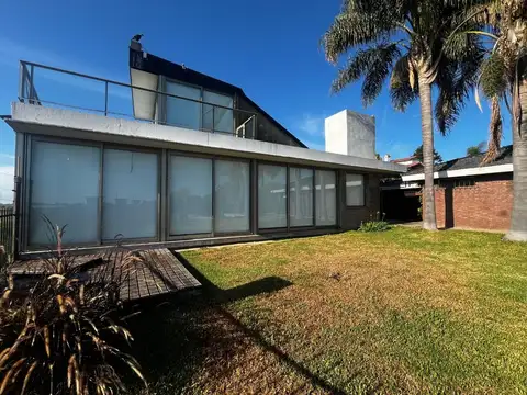 Casa en Venta al Oeste