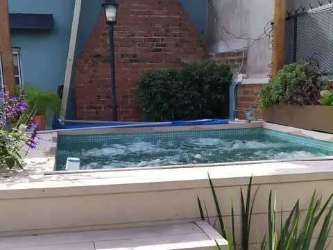 Casa 3 ambientes con 2 baños