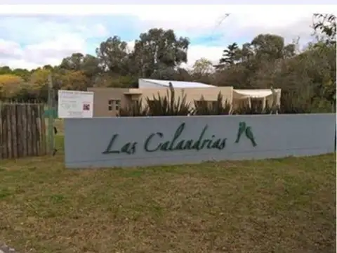 Mmc.oportunidad!lote En Venta En Las Calandrias