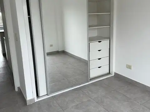 Departamento en Alquiler en Quilmes Oeste, $ 650.000