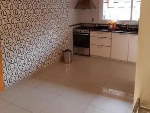 Casa en Venta en Ramos Mejía, USD 235.000