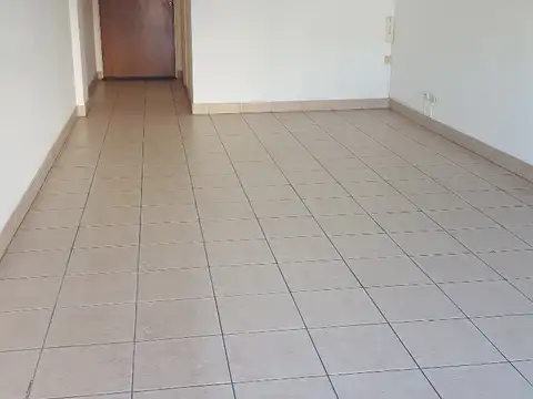 Araoz 200, Piso 4